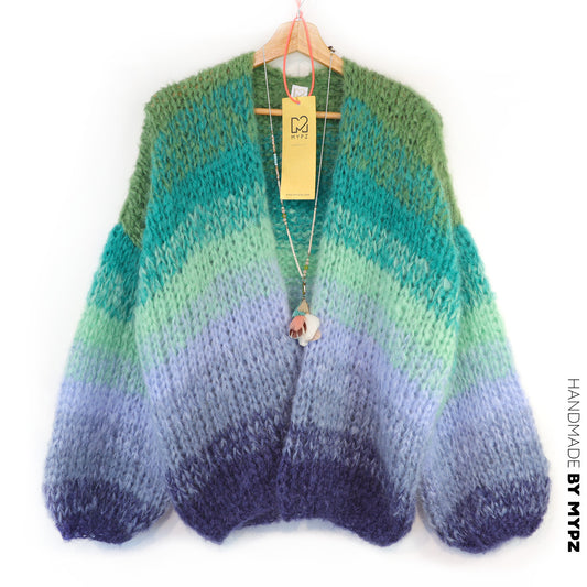 Knitting Kit – MYPZ Chunky Mohair Cardigan Mystic Lagoon No.15 (ENG-DE-NL-ES-FR-IT-DA-SV-NO)