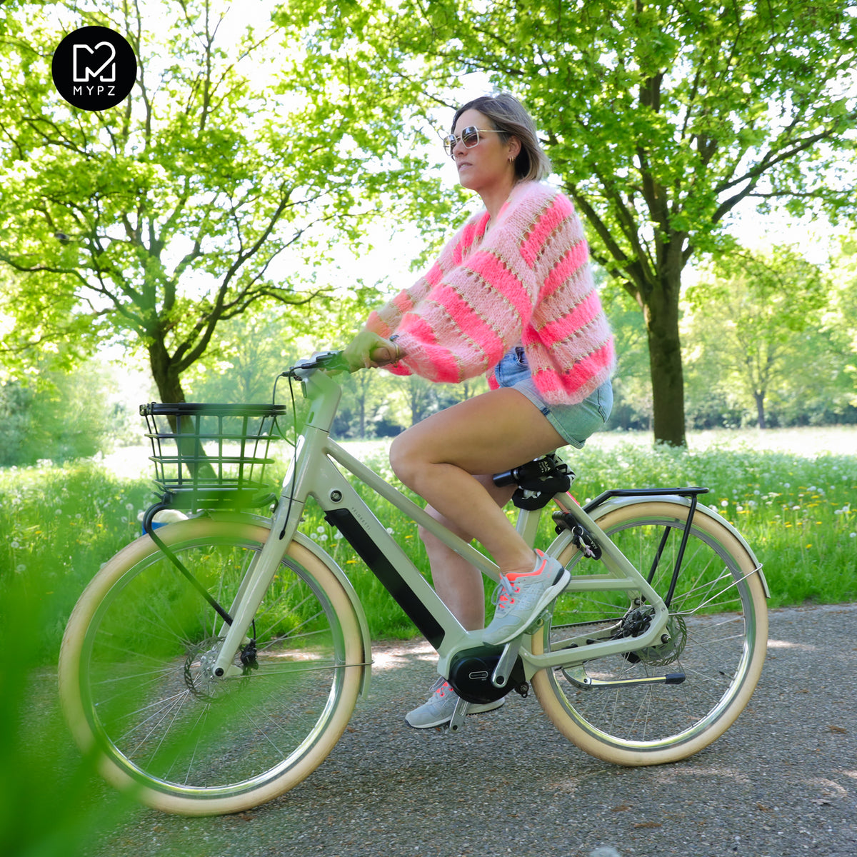 Knitting kit – MYPZ Cropped Light Mohair Cardigan Summerflow No10 (ENG-DE-NL-ES-FR-IT-DA-SV-NO)