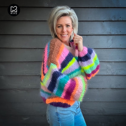 Knitting Kit – Chunky Mohair Cardigan Rainbow Medley No.12 (ENG-NL-DE)