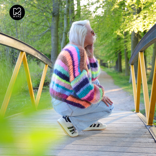 Knit Pattern – Chunky Mohair Cardigan Rainbow Medley No.12 (ENG-NL-DE)